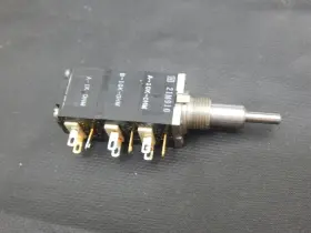 21M910 ALLEN-BRADLEY Potentiometer 21M910 ALLEN-BRADLEY Potentiometer