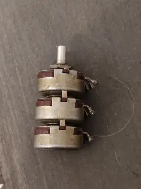 421828-1 ALLEN-BRADLEY Potentiometer Triple Gang Panel