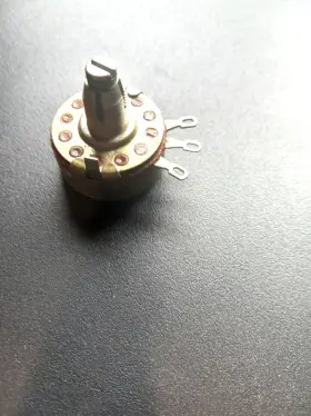 RV4NAXSB504D ALLEN-BRADLEY Nos Audio Log Taper Potentiometer