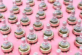 RV170F-10-15R1-B5K-0021 ALPHA Potentiometers Linear Vac Lug