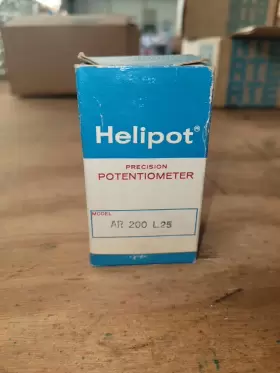 AR200L.25 BECKMAN Helipot Potentiometer