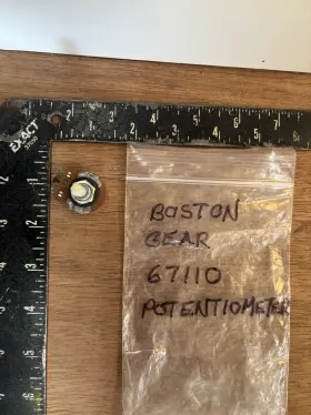 Boston Gear 67110 Series 5k Rotary Potentiometer Panel Mount 1-turn Lug 0.25w