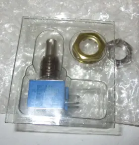 82S1DR22A10L BOURNS Potentiometer #3