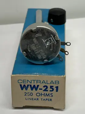 WW251 CENTRALAB Linear Taper Knob Nos