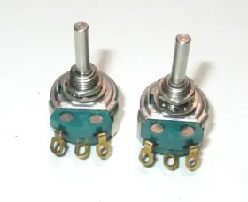 140-643 CLAROSTAT Linear Taper Shaft Potentiometer Nos