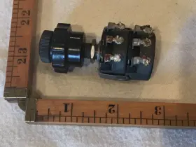 210-69 CLAROSTAT Potentiometer Dual Gang Knobs