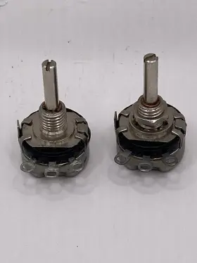 381N2.5MEG CLAROSTAT Potentiometer 381N2.5MEG CLAROSTAT Potentiometer