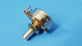 Clarostat 601-463 One-potentiometer 10mohm Solder Lug Panel Meter 1/4 Inch Shaft