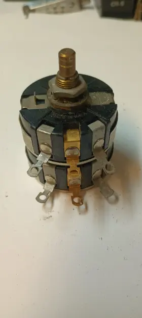 625-8201 CLAROSTAT Potentiometer Dual