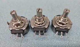 Clarostat C0416072 Potentiometer 200 Ohm Honeywell Industrial Resistor 3