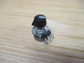 CM31679 CLAROSTAT Potentiometer Meg