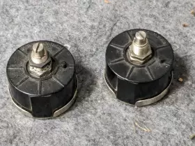 CMC-631286 CLAROSTAT Linear Shaft Wire Wound Potentiometer #3 CMC-631286 CLAROSTAT Linear Shaft Wire Wound Potentiometer #3