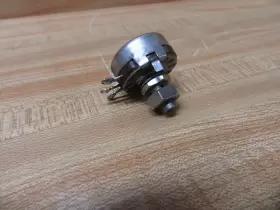 JA1L040S105UC CLAROSTAT Potentiometer #2