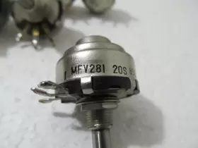 MFV281 COSMOS Potentiometer Shaft #3