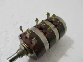RV30YT COSMOS Potentiometer Shaft #3
