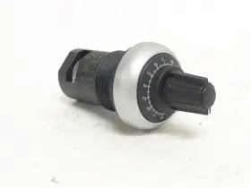 Eaton Pa6-gf30 254000 Old-stock Potentiometer 10k Ohm 250vac 1/2w 1-gang