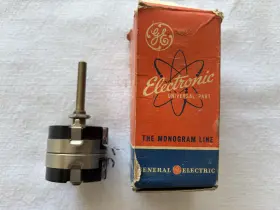 URA-010 GE General Electric Pad Wire Wound Potentiometer URA-010 GE General Electric Pad Wire Wound Potentiometer