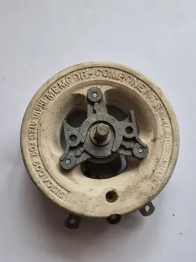 Memcor M22/10-00031fd Rheostat 3 Ohm 150w 8.66a Pn 3/8 Inch X 3/4 L Shaft Nos Memcor M22/10-00031fd Rheostat 3 Ohm 150w 8.66a Pn 3/8 Inch X 3/4 L Shaft Nos
