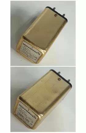 RM10 MOTOROLA Kc Khz Quartz Crystal Frequency Control