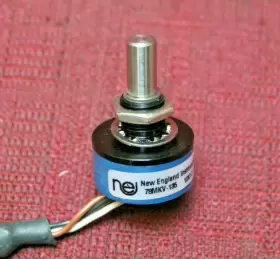78MKV-135 NEW ENGLAND INSTRUMENT Potentiometer #3