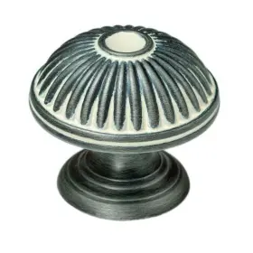 RL061008 Pewter Scalloped Knob