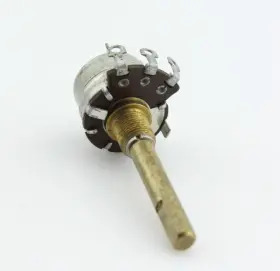 18709 S.C. CO Nos Audio Taper Switched Potentiometer Shaft