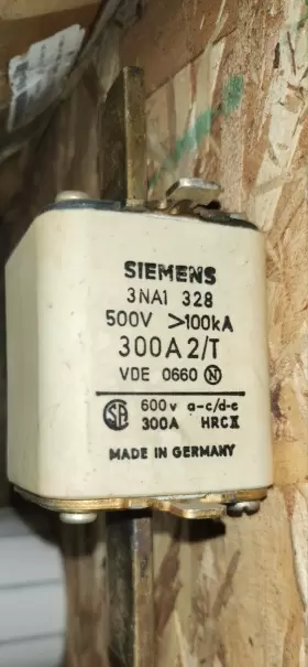 3NA1-328 SIEMENS Fuse #2 3NA1-328 SIEMENS Fuse #2