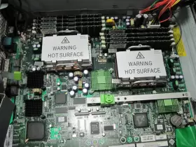 NETRA-240 SUN Server Hds #2