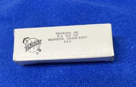 311-0679-00 TEKTRONIX Nonprecision Nonwire Wound Resistor 311-0679-00 TEKTRONIX Nonprecision Nonwire Wound Resistor
