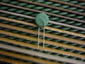 SCK202R512LSY TKS / NIPPON Thermistor Capacitor