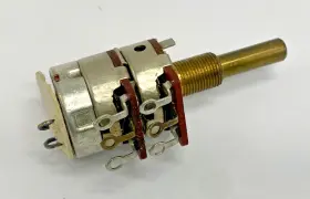 Uncertain 134-370 Mcintosh Laboratory Dual Ganged Potentiometer With On/off Switch 1378027