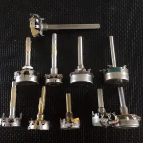 11223 Longer Shaft Potentiometer