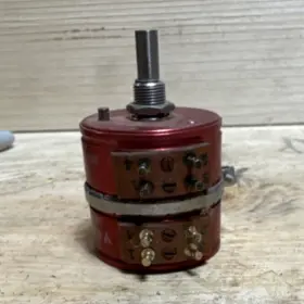 1177 VOLTRONICS Potentiometer Rotary Resistor