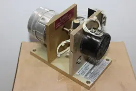 8272-808 WOODWARD Motor Potentiometer #2