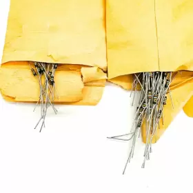CFR-25JT-52-330K YAGEO Pack Carbon Film Resistors #3
