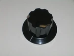 Gc 104b Chicago Daka-ware 1-1/2" Fluted Dial Skirted Knob Radio 1pc. Fixed Price $12.95.