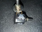New! 2 Of The Vishay Precision 534-1012 Potentiometers 2k Free Shipping Usps.. Fixed Price $60.00.