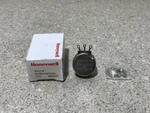 Honeywell 53c31k New. Fixed Price $40.00.