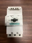 Siemens Sirius Circuit Breaker - 3rv1341-4kc10 W/3rv1901-1b A68. Fixed Price $119.99.