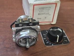 Cutler-hammer 10250t333 Potentiometer 10k Ohms Used Read Description Please Thx. Fixed Price $80.00.